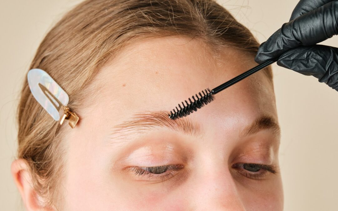 How To Shape Uneven Eyebrows With Professional Help